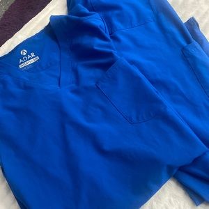 Adar royal blue scrubs size large